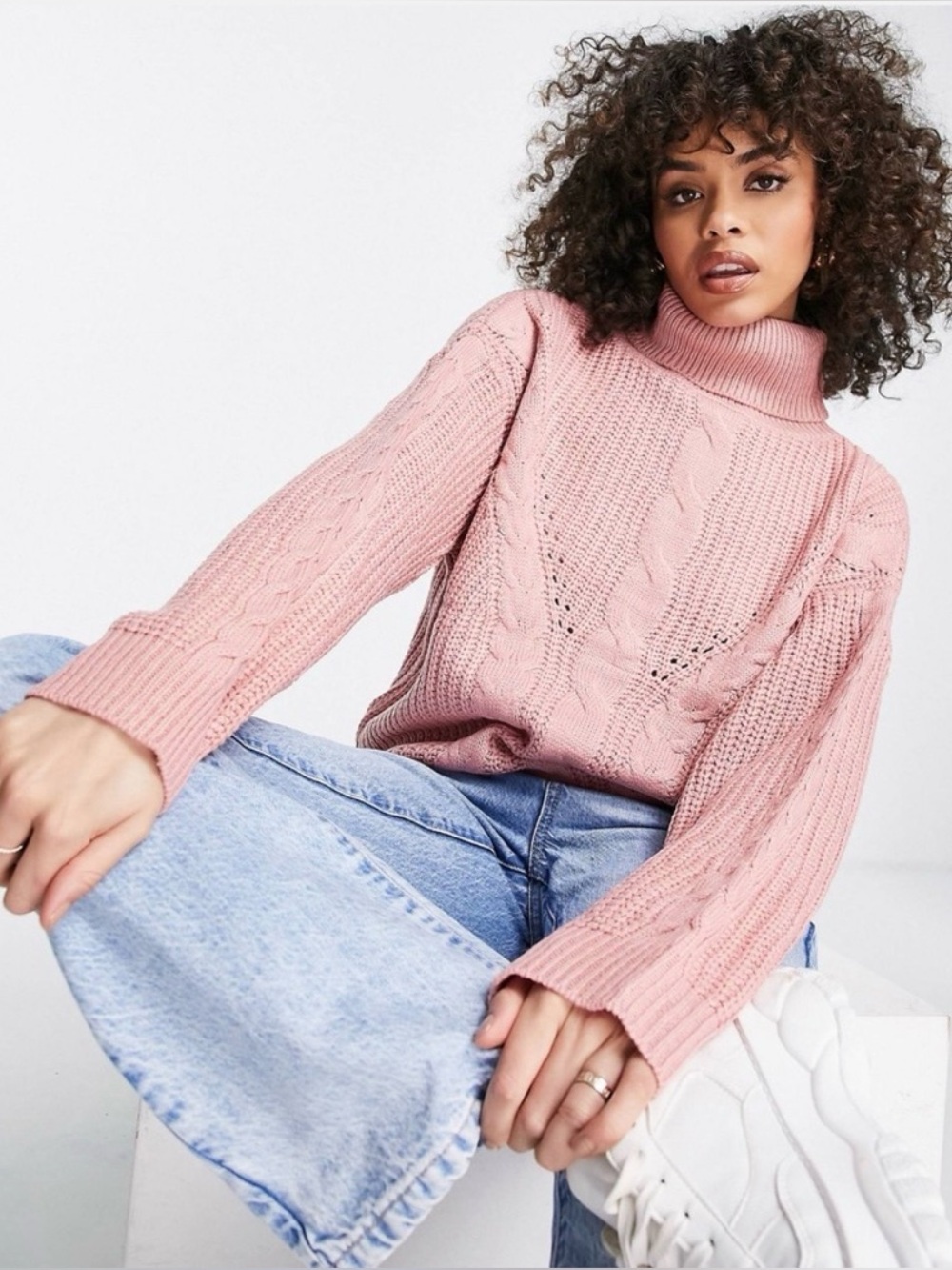 (#132) QED London Cable Knit Sweater